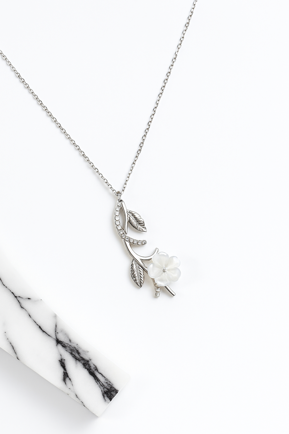 Dainty Magnolia Necklace
